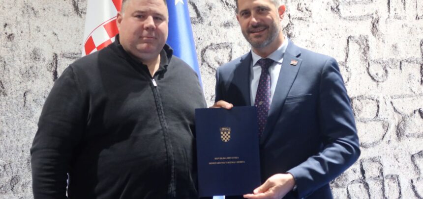 Odobren projekt protiv nasilja karate klubu “Dugo Selo“ od Ministarstvaturizma i sporta Odobren projekt protiv nasilja karate klubu “Dugo Selo“ od Ministarstvaturizma i sporta